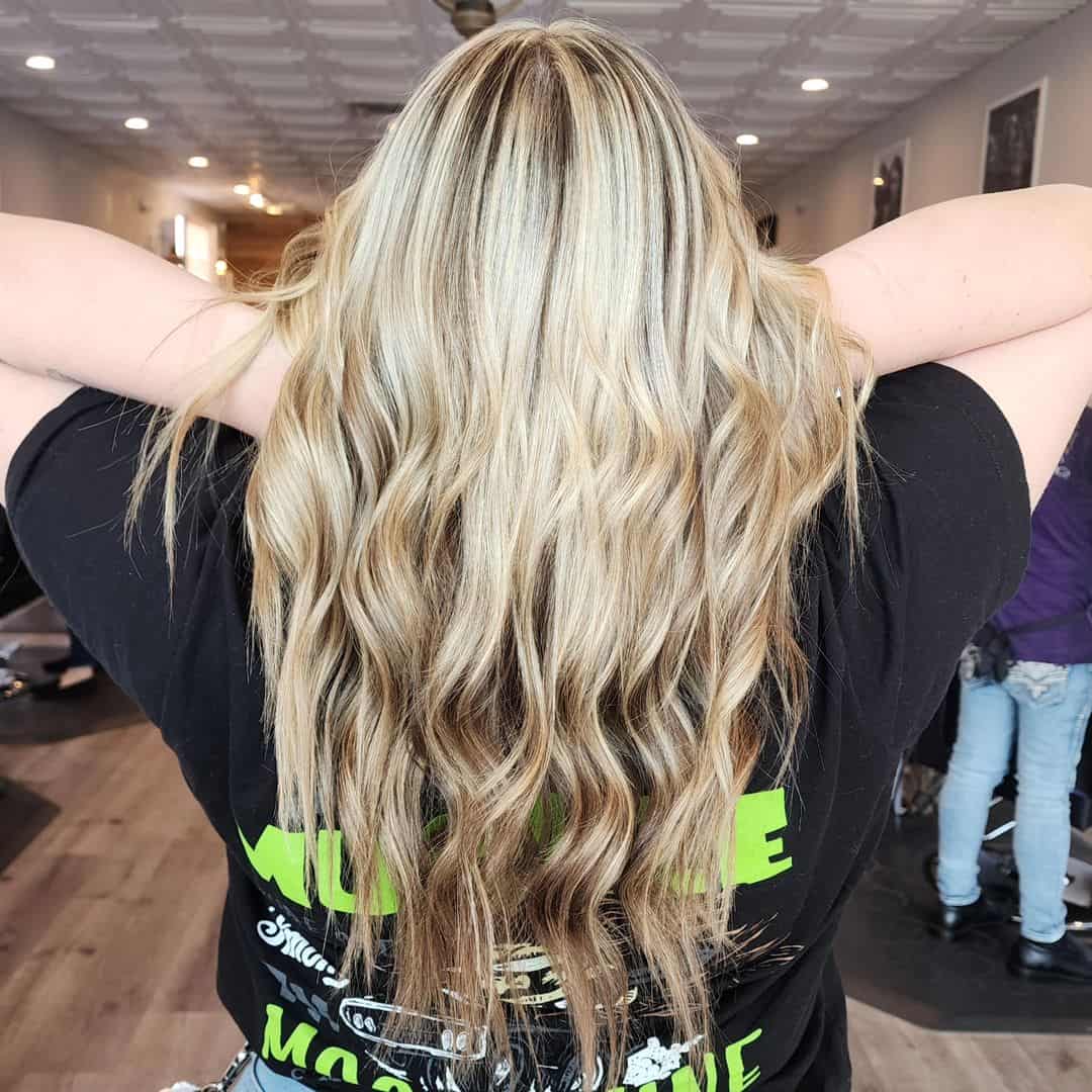 Hair Blonding Salon For Balayage & Highlights in Chesapeake, VA